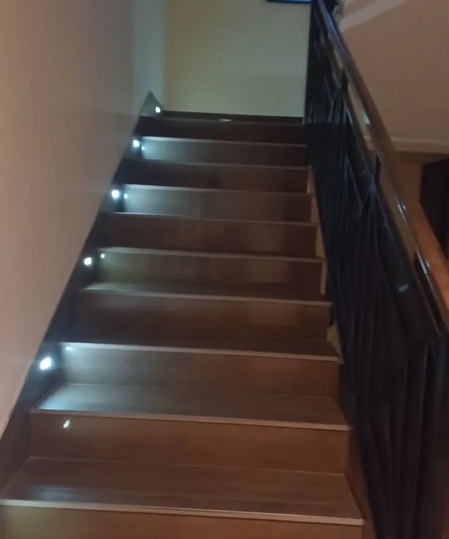 Rent, house, 220m², Tološi, Podgorica