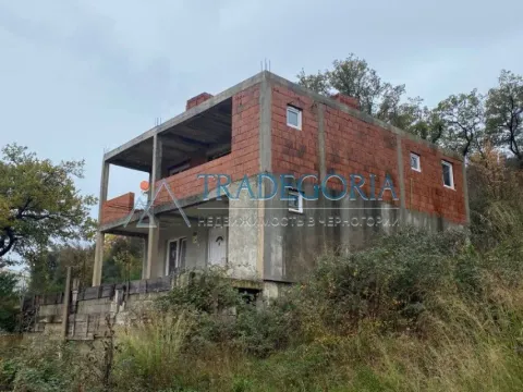 Sale, house, 170m², Bar, Crna Gora