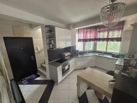 Sale, three bedroom apartment, 126m², Crveni Krst, Beograd - image 5