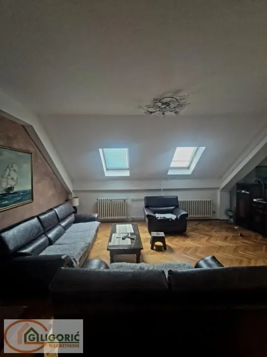 Prodaja, jednosoban stan, 56m², Bogoslovija, Palilula Sve Podlokacije