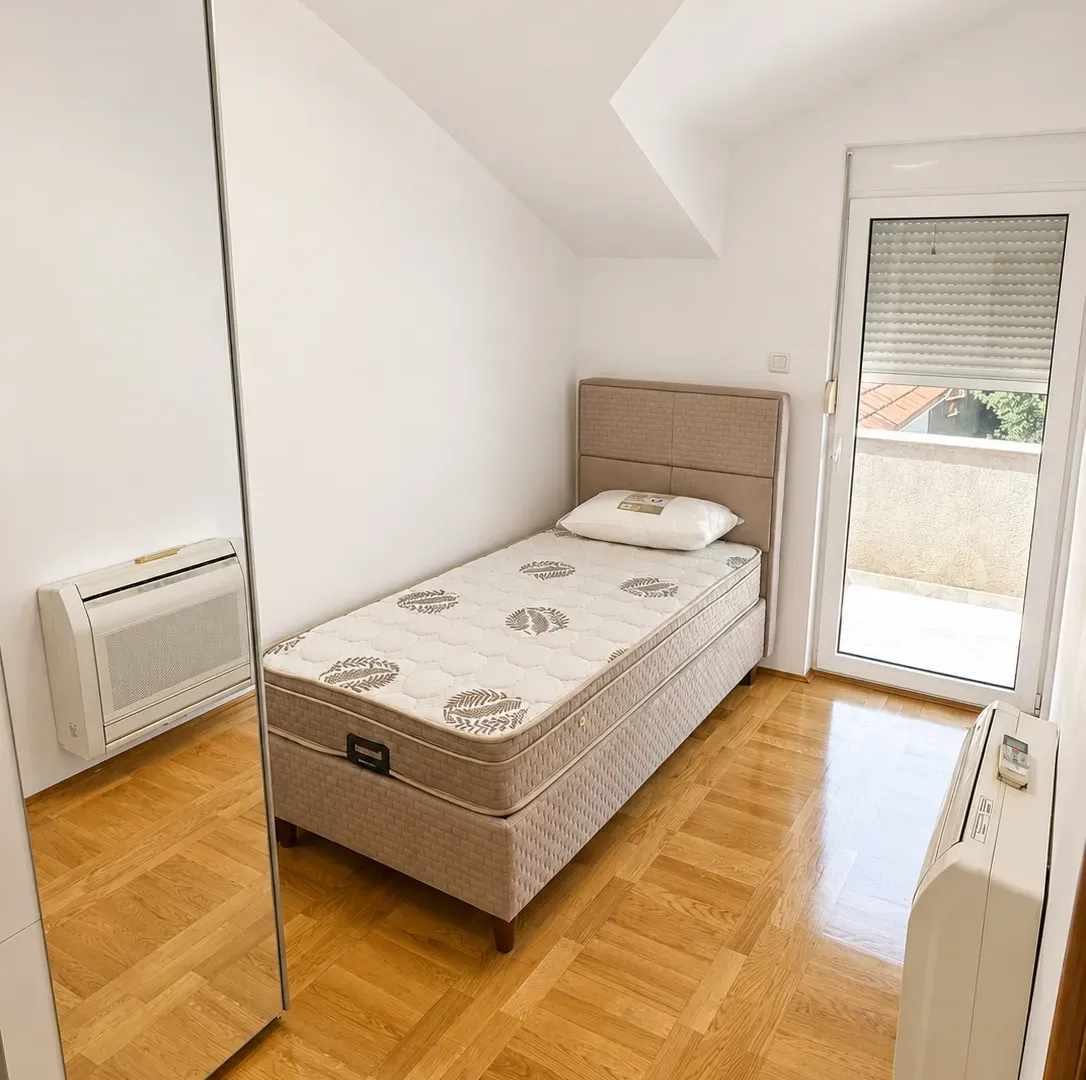 Rent, two bedroom apartment, 62m², Momišići, Podgorica