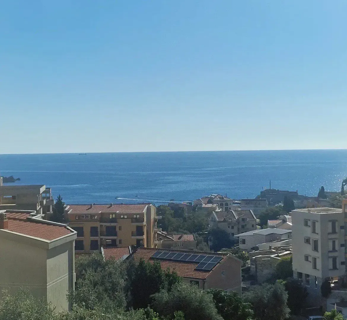 Sale, two bedroom apartment, 70m², Petrovac, Budva