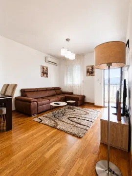 Stan-na-dan, jednosoban stan, 46m², City Kvart, Podgorica - image 8