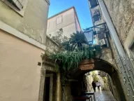 Prodaja, trosoban stan, 86m², Stari Grad, Budva - image 11