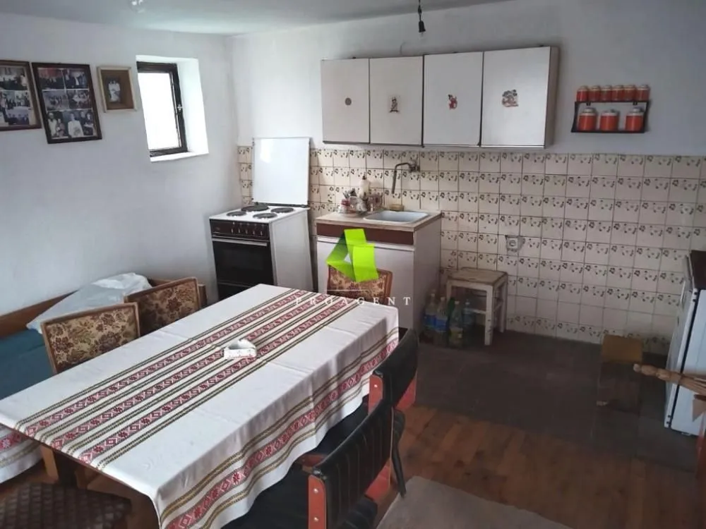 Prodaja, kuća, 100m², Gadžin Han, Srbija