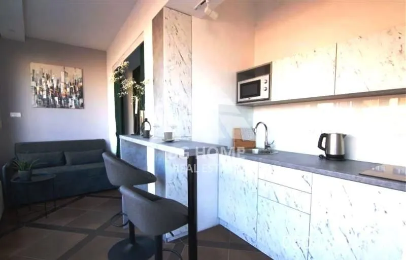 Sale, four bedroom apartment, 109m², Stari Grad, Beograd