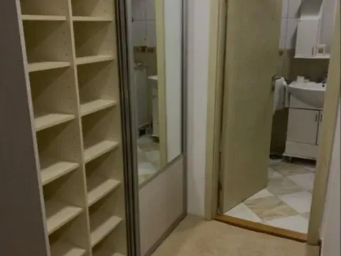 Izdavanje, dvosoban stan, 68m², Tivat, Crna Gora - image 9