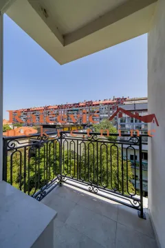 Sale, one bedroom apartment, 40m², Stari Grad, Beograd - image 6
