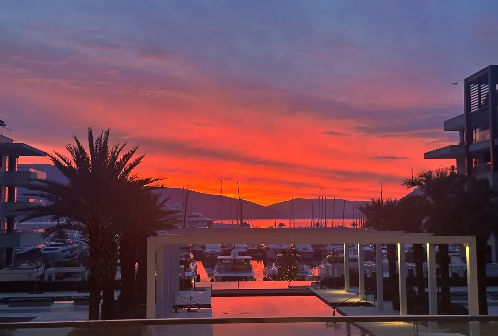 Prodaja, kuća, 200m², Donja Lastva, Tivat