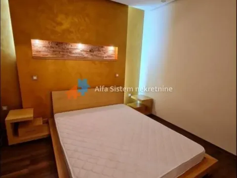 Rent, two bedroom apartment, 63m², Kalenić Pijaca, Vračar Sve Podlokacije - image 11
