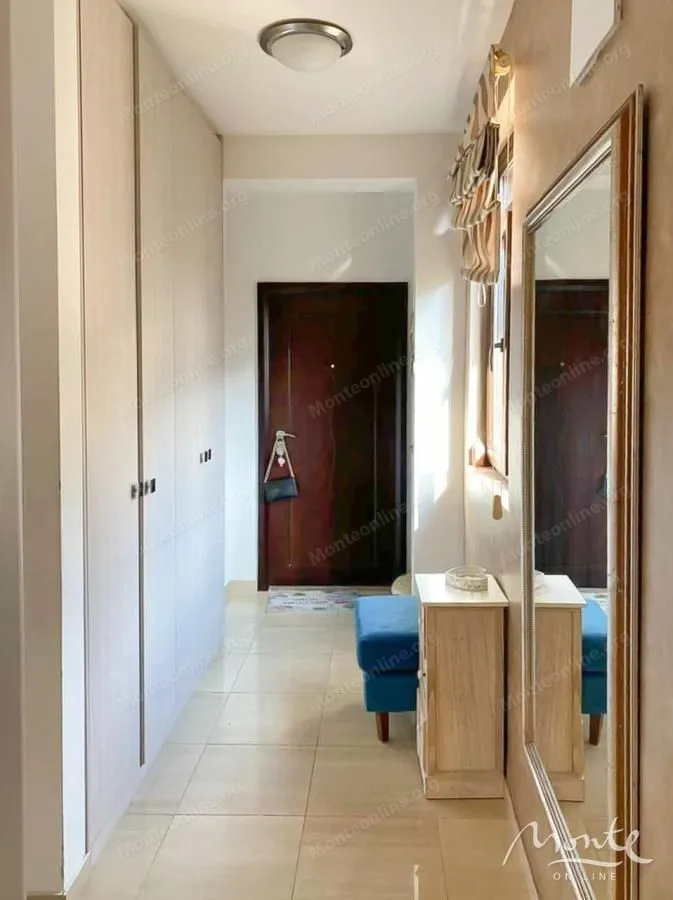 Sale, three bedroom apartment, 112m², Bečići, Budva