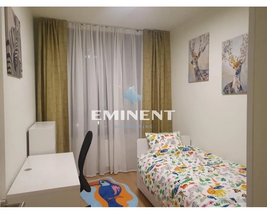 Rent, three bedroom apartment, 72m², Savski Venac, Beograd