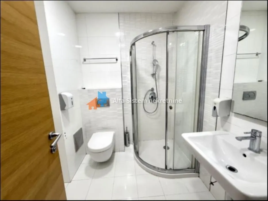 Rent, office space, 200m², Novi Beograd Sve Podlokacije, Beograd