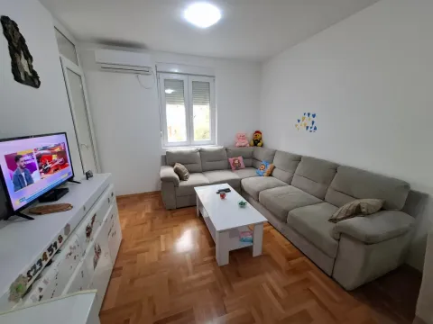 Sale, two bedroom apartment, 67m², Budva, Crna Gora - image 1