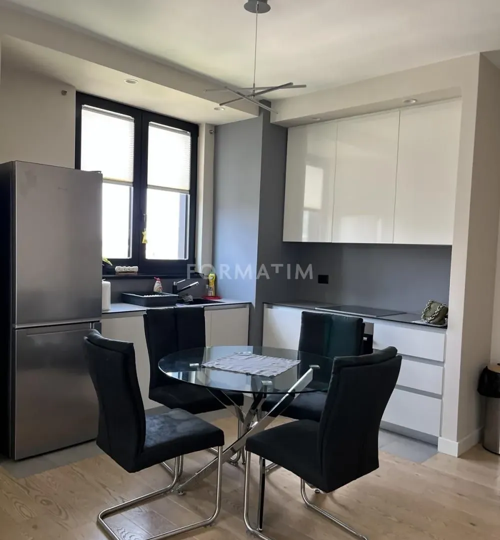 Rent, three bedroom apartment, 74m², Savski Venac, Beograd