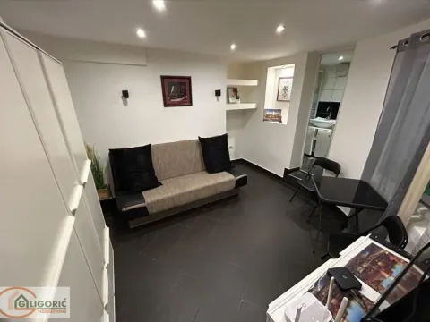 Prodaja, jednosoban stan, 35m², Stari Grad, Beograd - image 5