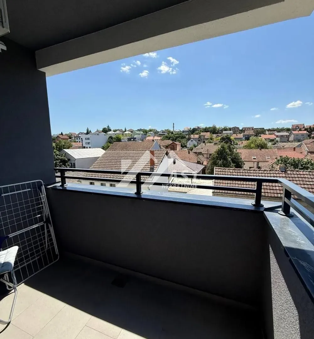 Izdavanje, trosoban stan, 60m², Petrovaradin, Novi Sad
