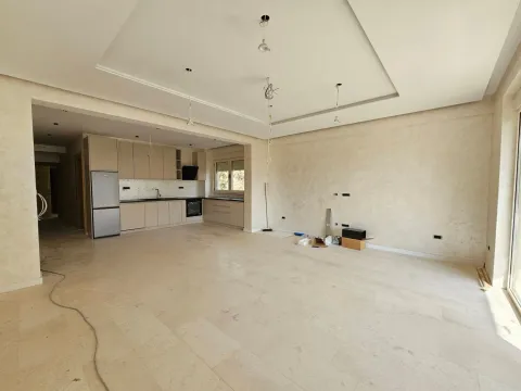 Prodaja, dvosoban stan, 94m², Bečići, Budva - image 26