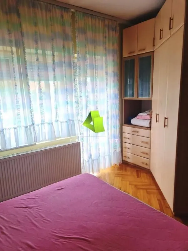 Prodaja, kuća, 400m², Pantelej, Niš