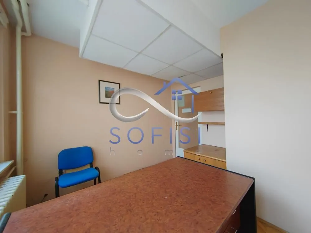 Sale, office space, 60m², Železnička Stanica, Novi Sad Sve Podlokacije