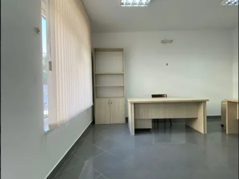 Rent, office space, 24m², Centar, Budva - image 2