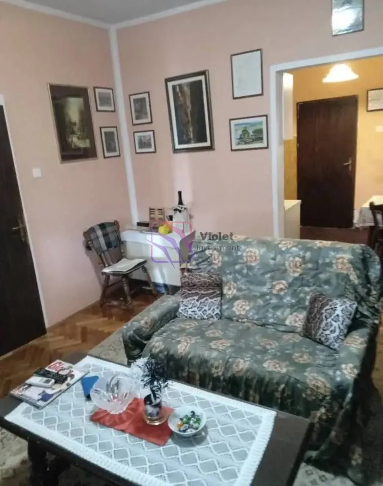 Prodaja, kuća, 180m², Podgorica, Crna Gora