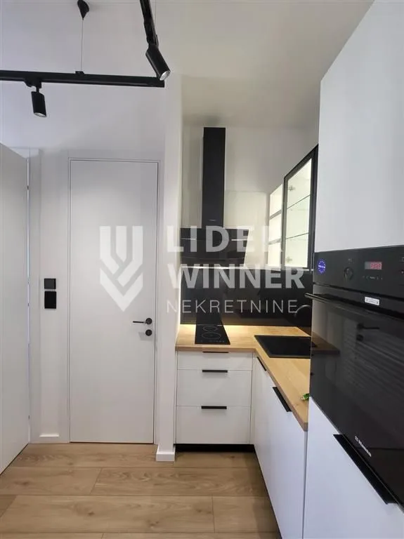 Prodaja, jednosoban stan, 30m², Stari Grad, Beograd
