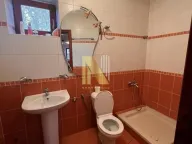 Izdavanje, poslovni prostor, 240m², Sajmište, Novi Sad - image 15