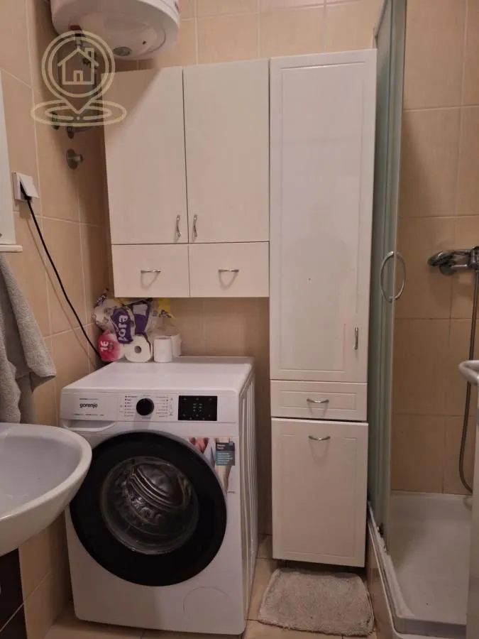 Izdavanje, četvorosoban stan, 63m², Nova Detelinara, Novi Sad Sve Podlokacije