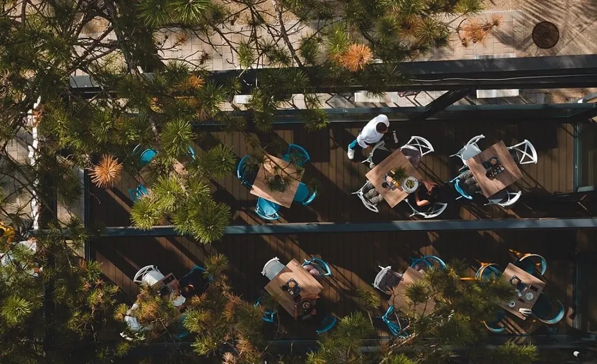 Sale, hospitality venue, 160m², Blok 5, Podgorica