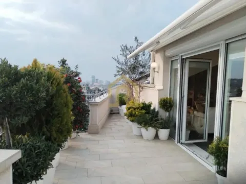 Prodaja, trosoban stan, 141m², Autokomanda, Voždovac Sve Podlokacije - image 4