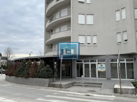 Rent, office space, 120m², Aqua park, Jagodina - image 28