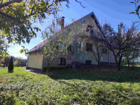 Prodaja, kuća, 220m², Voždovac Sve Podlokacije, Beograd - image 10