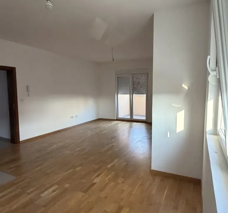 Sale, two bedroom apartment, 73m², Tuški Put, Podgorica