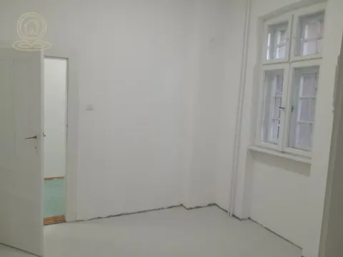 Izdavanje, poslovni prostor, 100m², Centar, Novi Sad - image 3