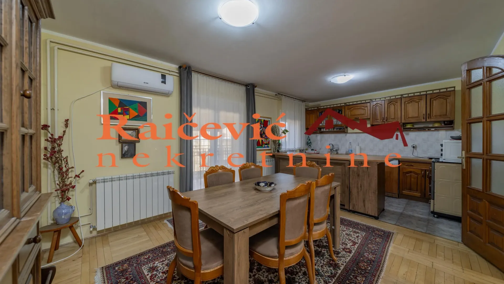 Prodaja, kuća, 263m², Vrnjačka Banja, Srbija