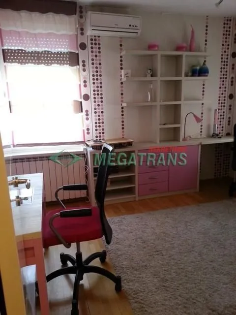 Rent, four bedroom apartment, 100m², Centar, Novi Sad