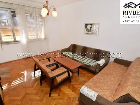 Prodaja, jednosoban stan, 70m², Centar, Herceg Novi - image 1