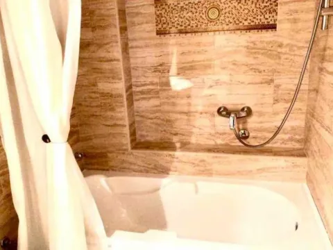 Sale, two bedroom apartment, 74m², Dobra Voda, Budva - image 9