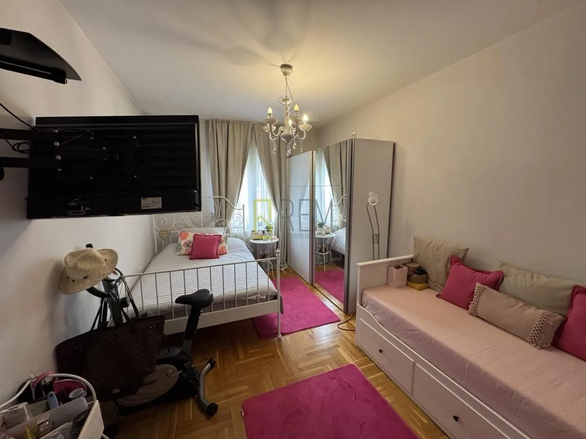 Prodaja, trosoban stan, 109m², Momišići, Podgorica