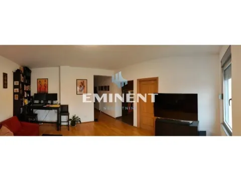 Rent, two bedroom apartment, 45m², Gundulićev Venac, Beograd - image 3