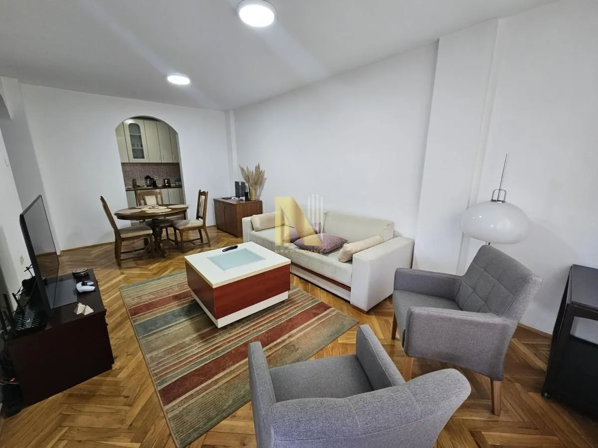 Izdavanje, trosoban stan, 69m², Grbavica, Novi Sad Sve Podlokacije