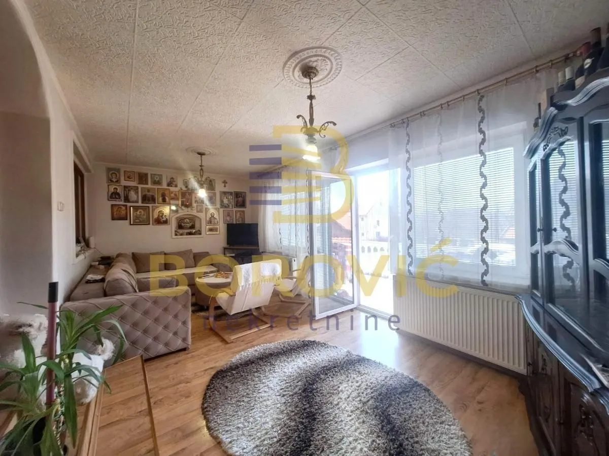 Prodaja, kuća, 250m², Misa, Pančevo
