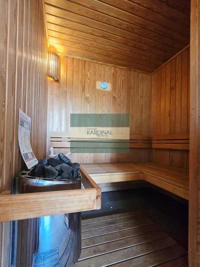 Prodaja, kuća, 400m², Sremska Kamenica, Petrovaradin