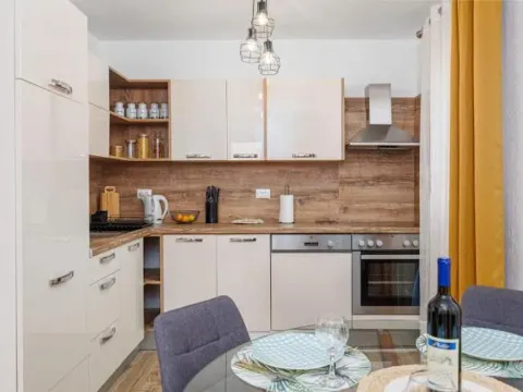 Prodaja, kuća, 190m², Utjeha, Ulcinj - image 10