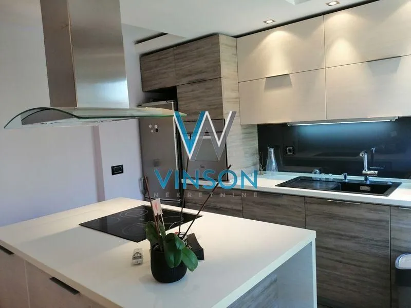 Izdavanje, trosoban stan, 90m², Bulevar Oslobodjenja, Novi Sad Sve Podlokacije