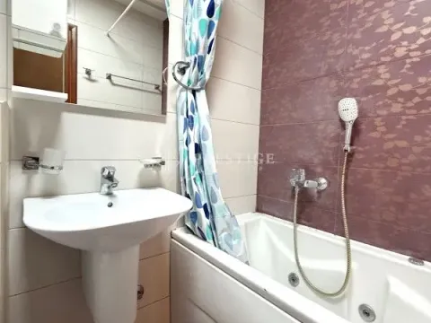 Prodaja, jednosoban stan, 46m², 1 maj, Podgorica - image 9