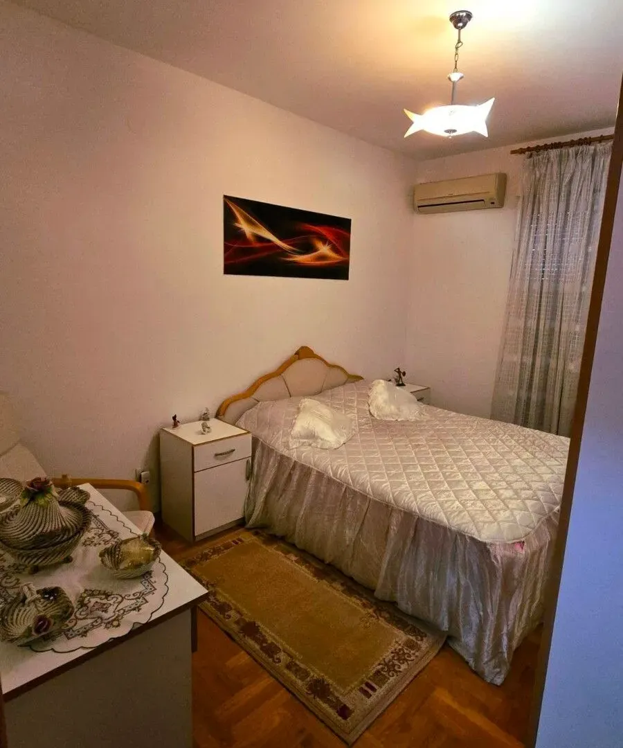 Rent, two bedroom apartment, 55m², Stari Aerodrom, Podgorica