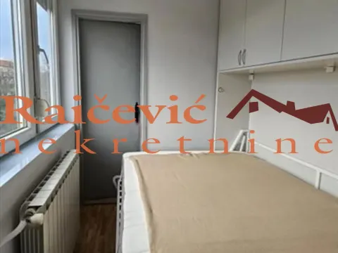Rent, one bedroom apartment, 47m², Neimar, Vračar Sve Podlokacije - image 5