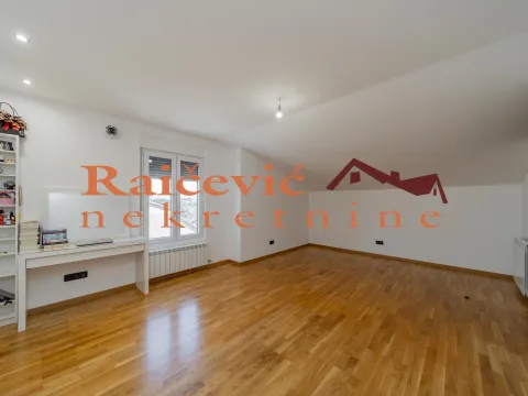 Prodaja, četvorosoban stan, 132m², Voždovac, Voždovac Sve Podlokacije - image 20